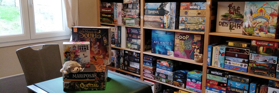 photo étagères de jeux